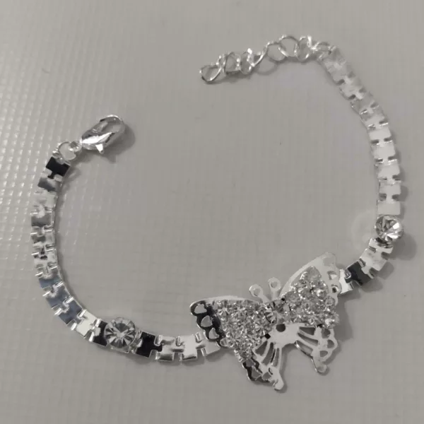 Bracciale con farfalla e zirconio